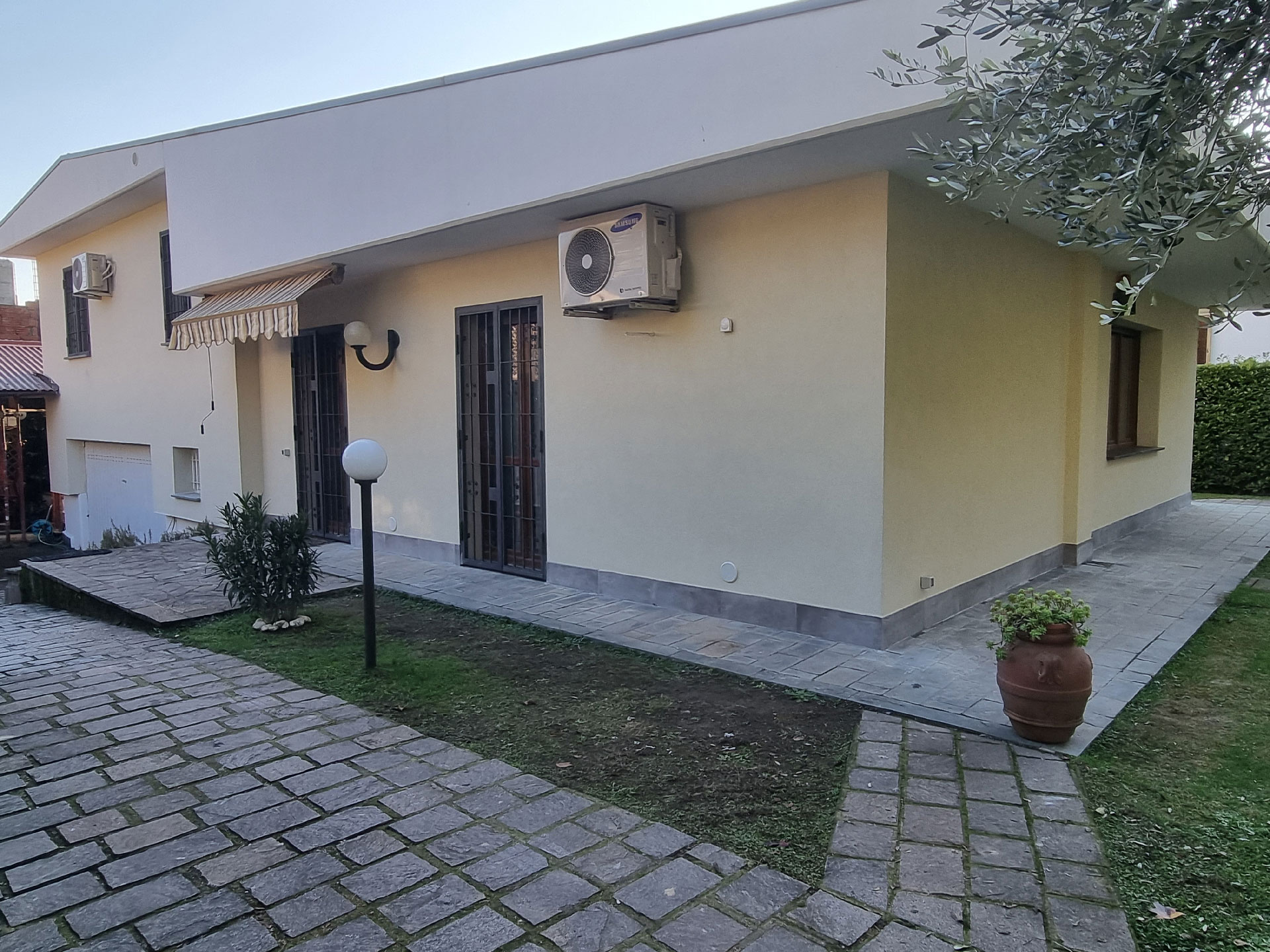 Villetta a Trezzano con cappotto termico